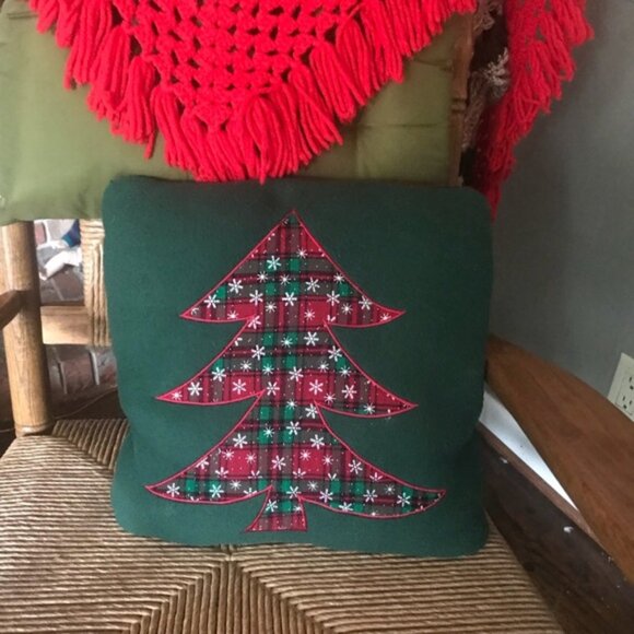 Rare Vintage Handmade Soft Christmas Tree Pillow - Picture 7 of 9